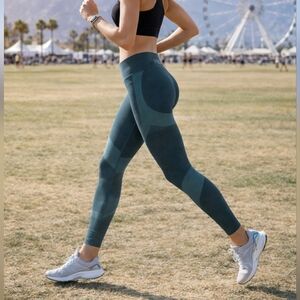 EUC Pink By Victoria's Secret Dark Green Seamless Leggings Size Medium